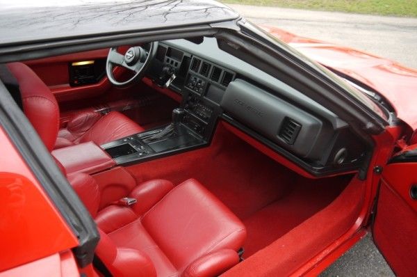 extremely clean corvette coupe