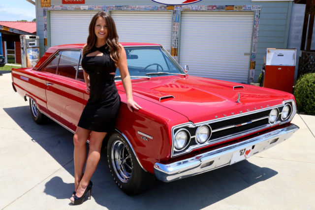 1967 plymouth gtx correct 440 engine 4 speed trans sure grip dana 60 bucket seat
