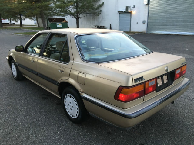 '89 honda accord lx only 59k miles, 1 owner, runs great, loaded, no reserve!!!