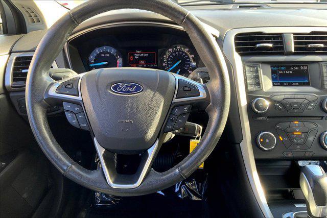 2014 ford fusion se