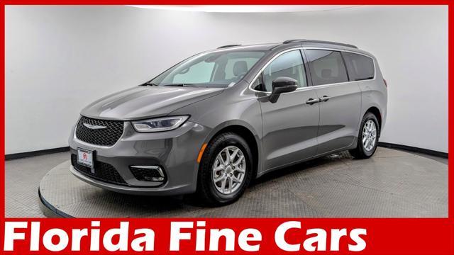 2022 chrysler pacifica touring l