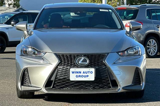 2017 lexus is 300 base