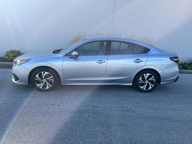 2022 subaru legacy premium