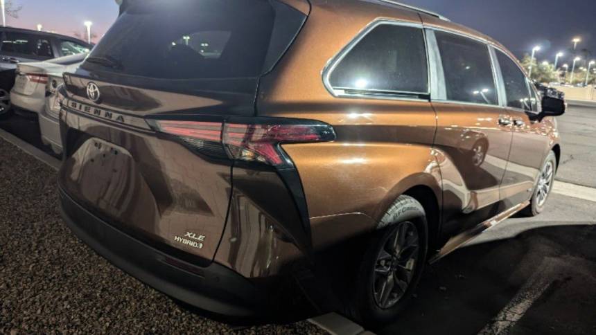 2021 toyota sienna