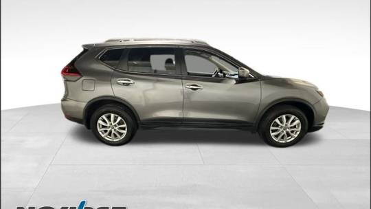2020 Nissan Rogue