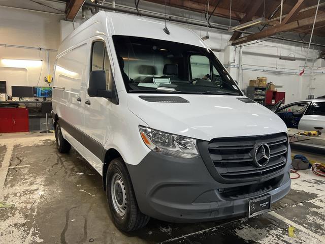 2023 mercedes-benz sprinter 2500