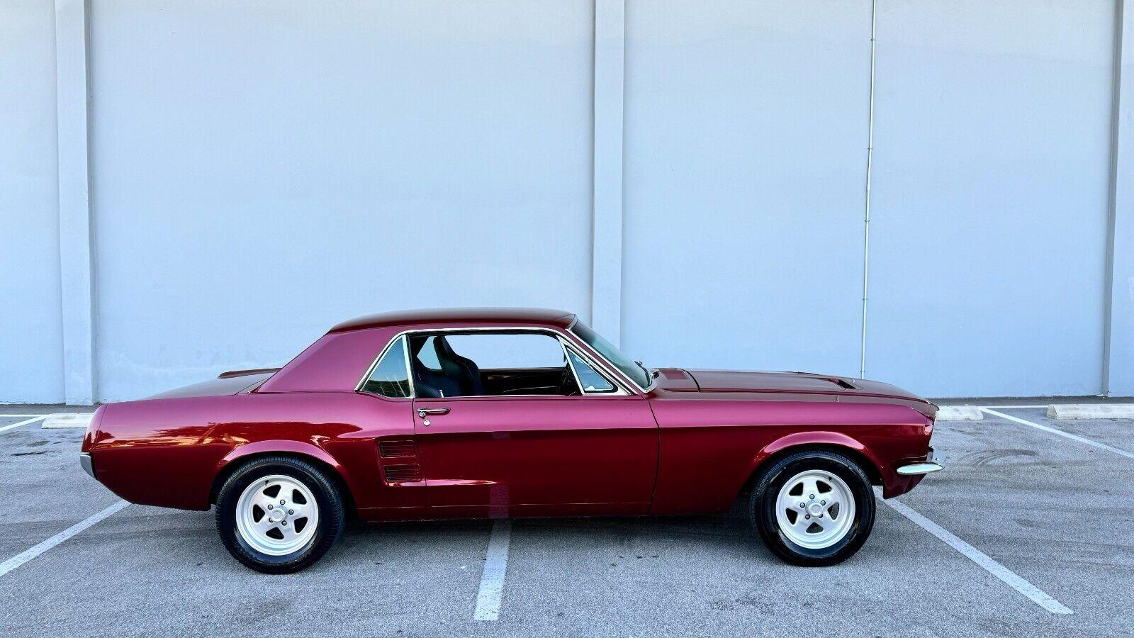 1967 ford mustang coupe 8 cylinders clean title