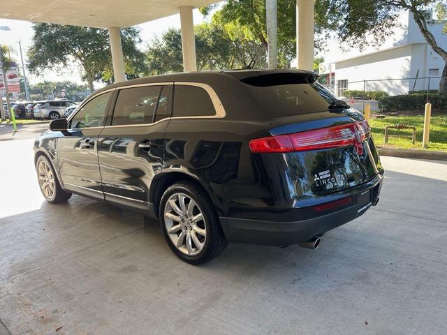 2010 lincoln mkt base