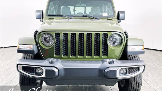 2023 Jeep Gladiator