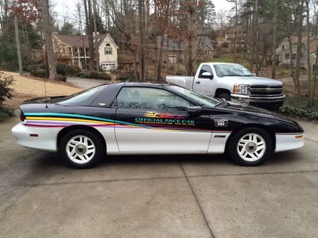 1993 chevrolet camaro z28 coupe 2-door 5.7l indy pace car