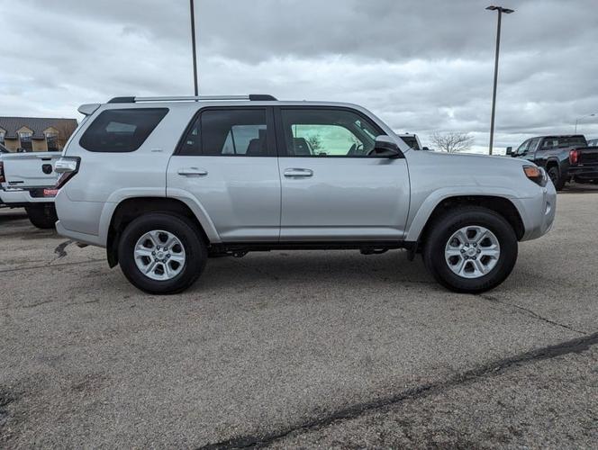 2023 toyota 4runner sr5 in bar nunn, wyoming