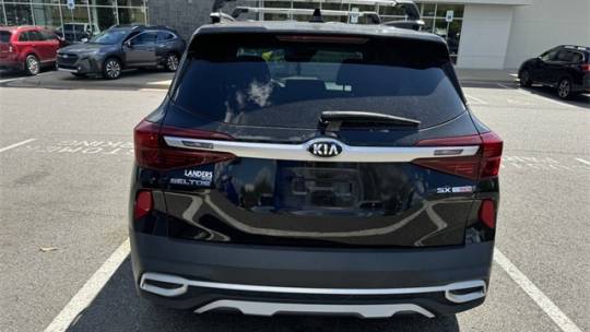 2021 kia seltos sx turbo