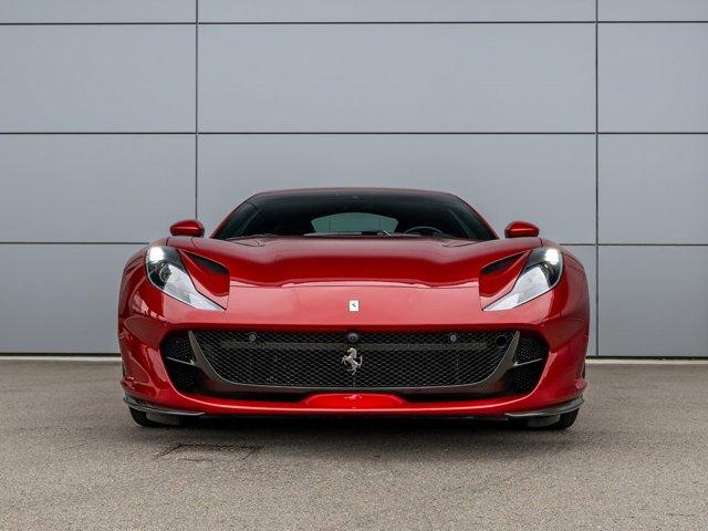 2020 ferrari 812 superfast base