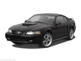 2004 ford mustang