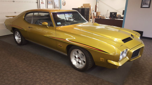 restored 1971 pontiac gto, judge trim, kauffman 527 horsepower 455