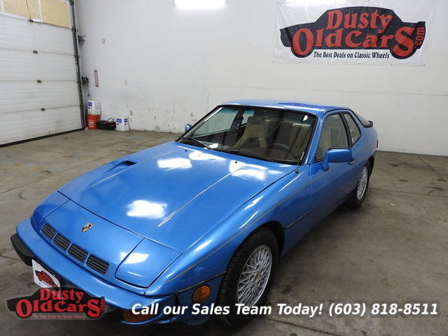 1981 blue runs drives body inter good turbo 2l!