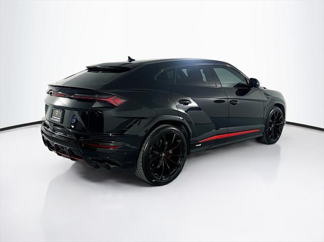 2023 lamborghini urus s