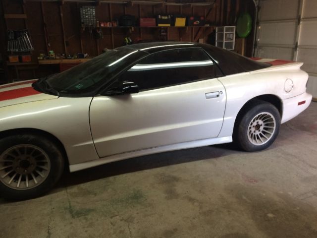 93 firebird formula. this is a project car. it still needs work before being out