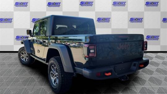 2024 Jeep Gladiator
