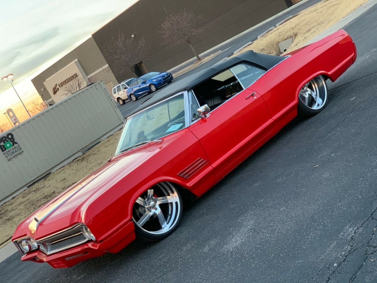 1966 wildcat 425 convertible