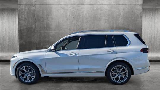2025 BMW X7