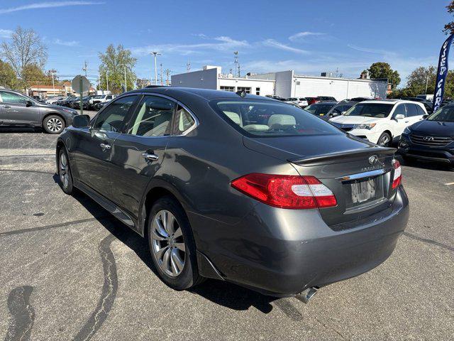 2012 infiniti m37x base
