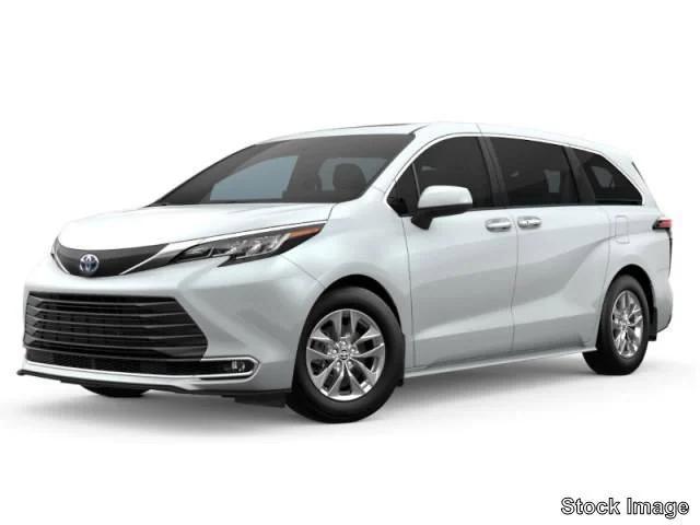 2022 toyota sienna xle 7 passenger