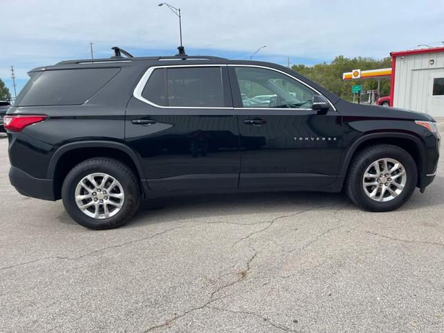 2021 chevrolet traverse lt cloth