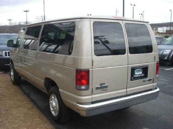 2012 ford e350 super duty passenger xl van 3d in allentown, pa