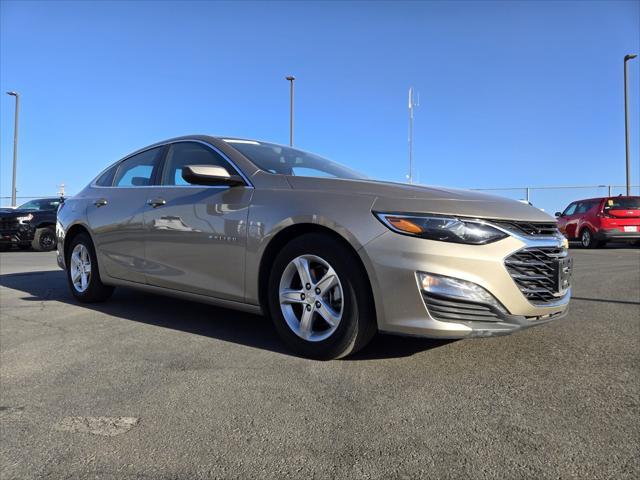 2022 chevrolet malibu fwd lt