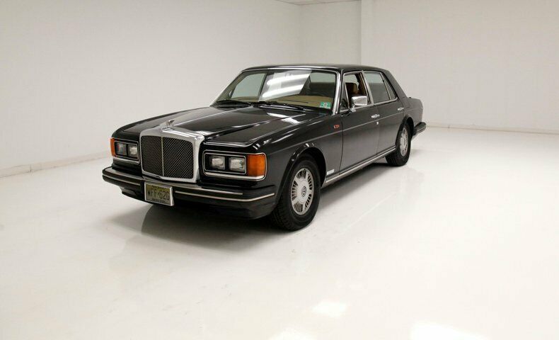 tuxedo black/nice chrome/6.75 liter v8/leather interior