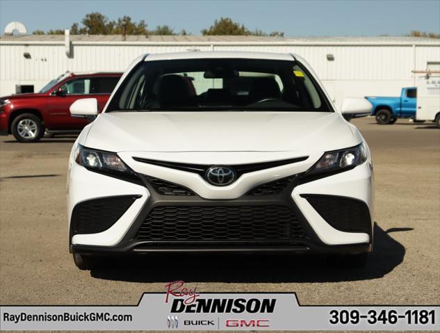2023 toyota camry se