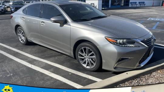 2016 Lexus ES