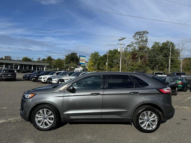 2022 ford edge titanium