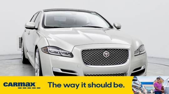 2016 Jaguar XJ