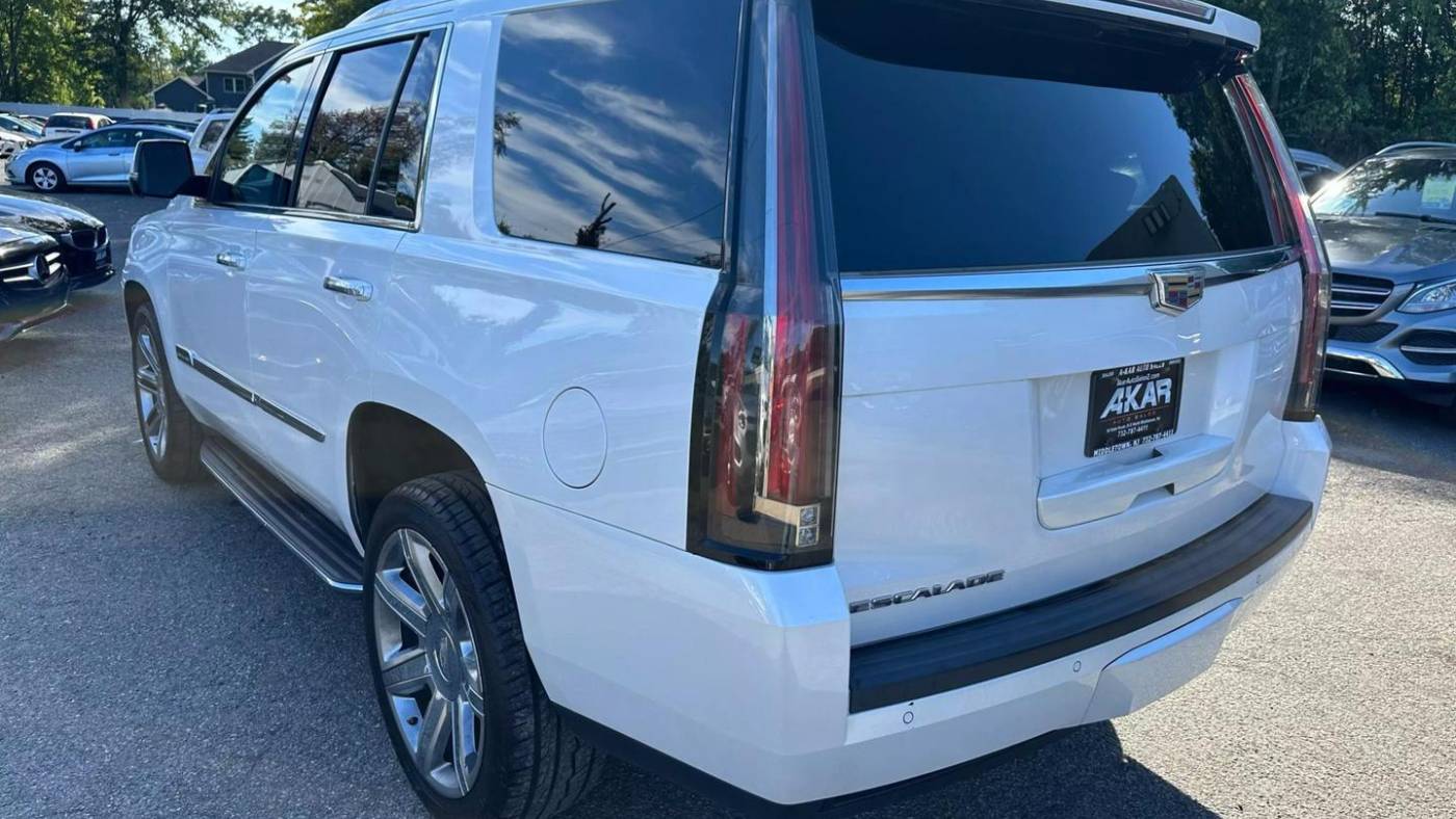 2016 cadillac escalade luxury collection