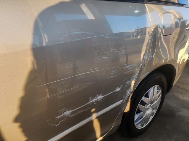 2004 toyota sienna le