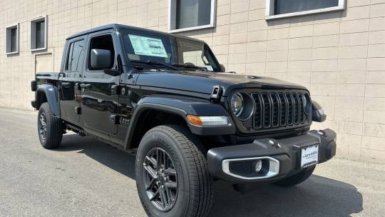 2024 Jeep Gladiator