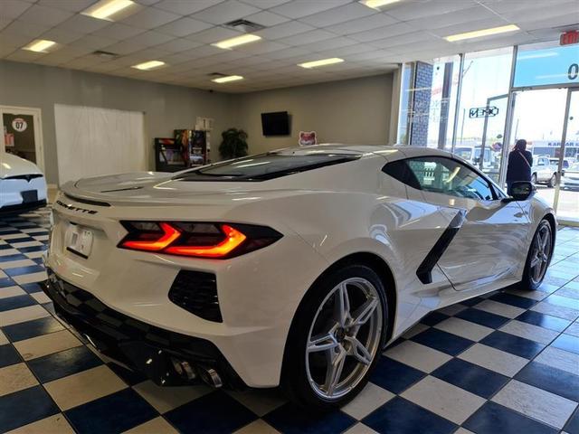 2022 chevrolet corvette stingray w/2lt