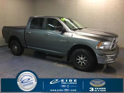 2009 dodge ram pickup 1500 slt 4x4 slt 4dr crew cab 5.5 ft. sb for sale in bismarck, north dakota