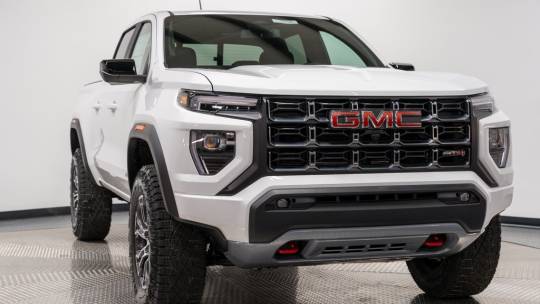 2024 GMC Canyon