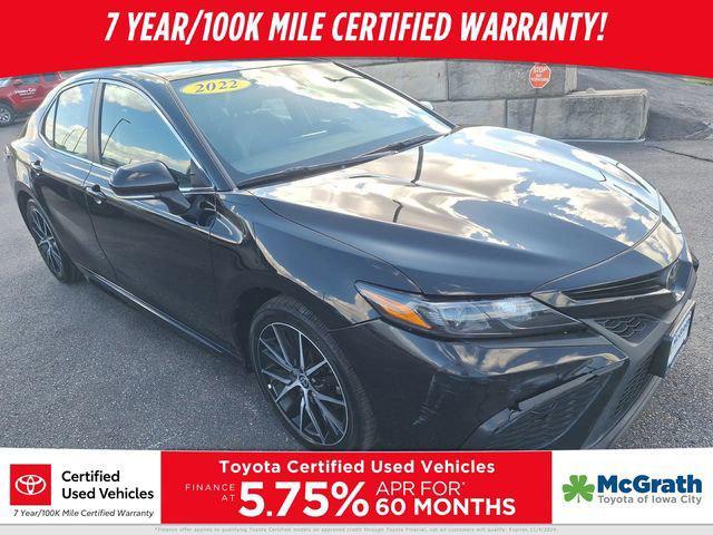 2022 toyota camry se