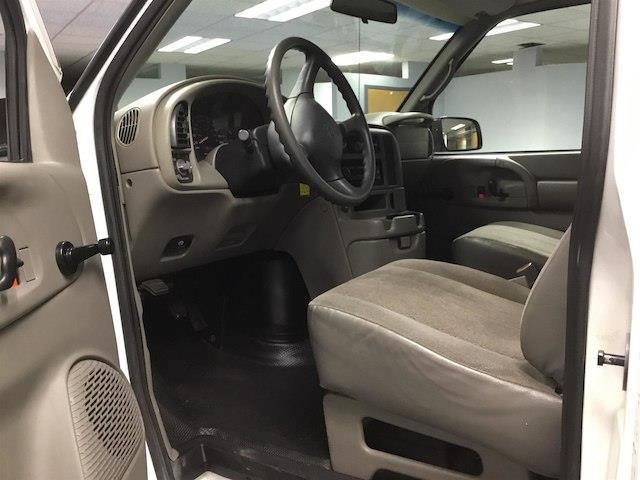 2002 chevrolet astro cargo base awd 3dr extended cargo mini-van for sale in arlington, massachusetts