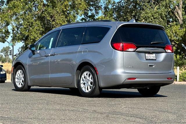 2020 chrysler voyager lxi