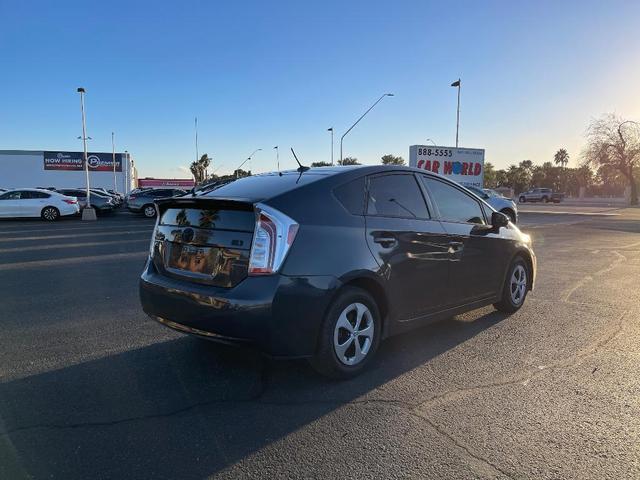 2014 toyota prius three