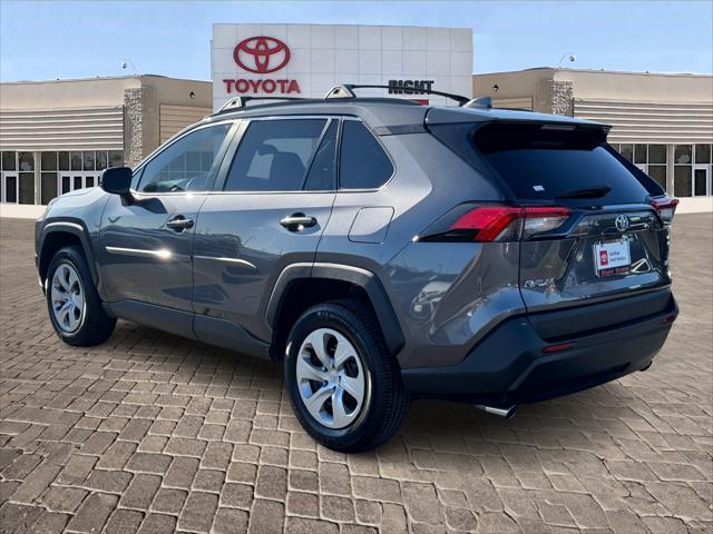 2021 toyota rav4 le