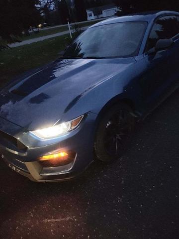 2017 ford shelby gt350 base