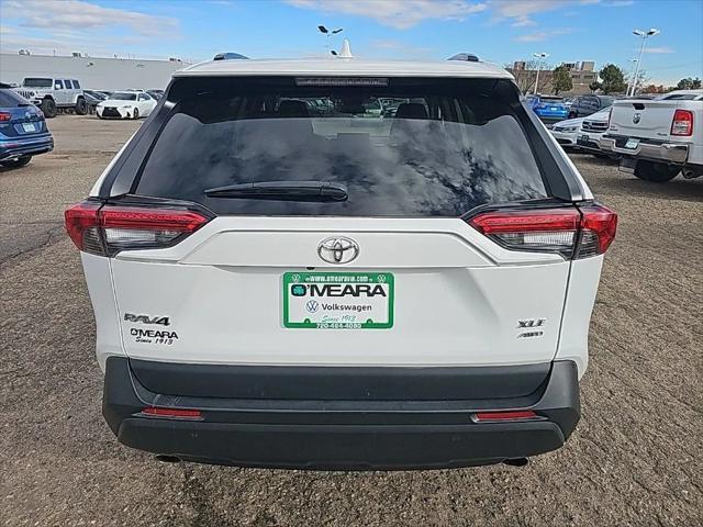 2022 toyota rav4 xle