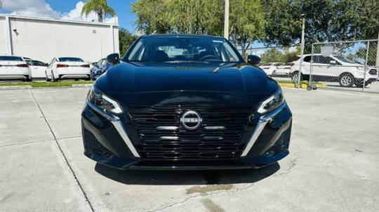 2025 Nissan Altima
