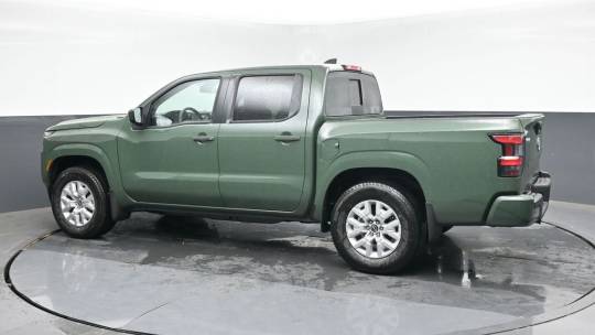 2024 Nissan Navara (Frontier) sv